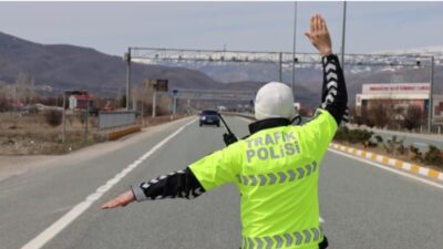 İçişleri Bakanı Ali Yerlikaya, Ramazan Bayramı tatilinin 7 gününde yakın