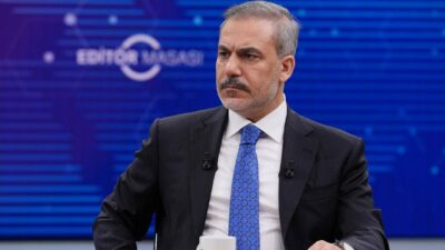 Cumhurbaşkanımız Sayın Erdoğan, milletimizden aldığı destekle senelerdir Türkiye’ye hizmet etmiş,