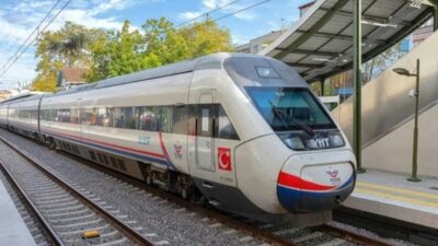 Ulaşımda zamandan tasarruf ettiren yüksek hızlı tren projesi Mersin ve