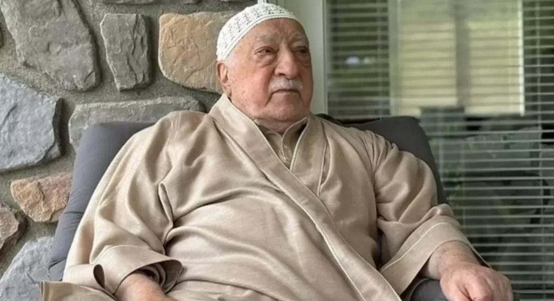 20 Ekim 2024'te çoklu organ yetmezliğinden ölen FETÖ elebaşı Gülen,