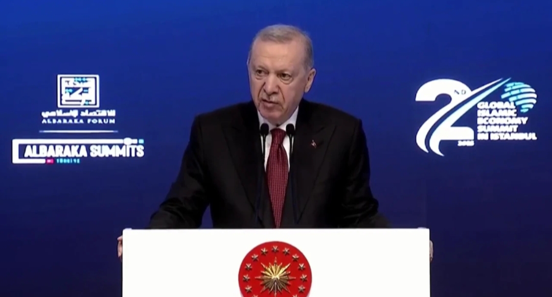 Cumhurbaşkanı Recep Tayyip Erdoğan, "Faizsiz ekonomiye özlemimi bundan sonra da