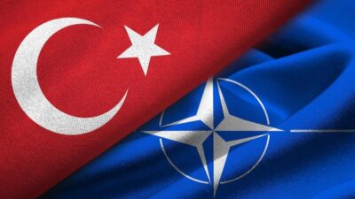 NATO zirve bildirisinde, 2026 NATO Zirvesi'nin Türkiye'de olacağı duyuruldu.