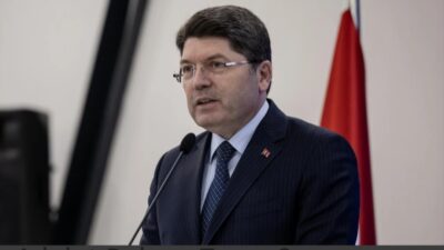 Adalet Bakanı Yılmaz Tunç, yasalaşan 10. Yargı Paketi'ne ilişkin, "Yeni