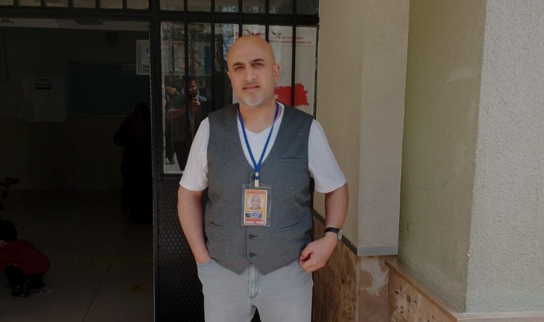 Bugüne dek yazdığımız her kelimenin, çizdiğimiz her satırın ardında tek