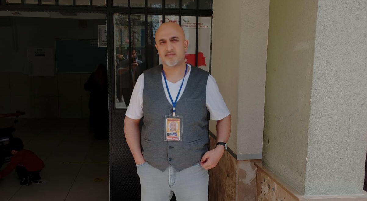 Bugüne dek yazdığımız her kelimenin, çizdiğimiz her satırın ardında tek