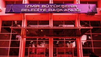 İzmir Büyükşehir Belediyesine yönelik 'yolsuzluk' soruşturmasında iddianame hazırlandı. Aralarında eski