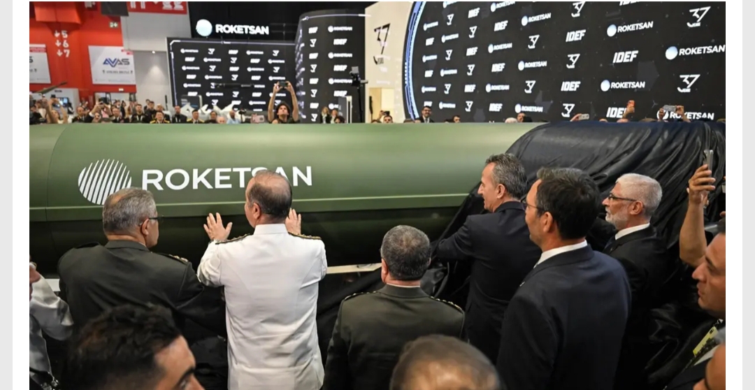 İstanbul Atatürk Havalimanı kampüsünde gerçekleştirilen savunma sanayii ürünlerinin sergilendiği IDEF
