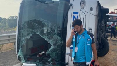 Kuzey Marmara Otoyolu'nda yolcu otobüsünün bariyerlere çarpması sonucu ilk belirlemelere