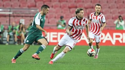 UEFA Avrupa Ligi play-off turu 2-1'in rövanşında sahasında Yunanistan temsilcisi