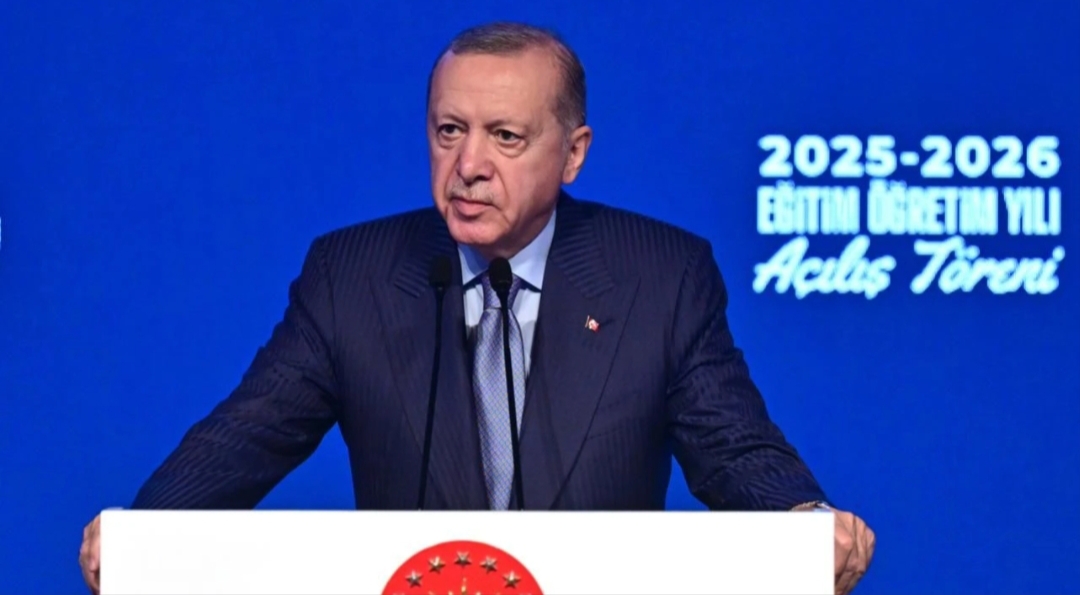 Cumhurbaşkanı Recep Tayyip Erdoğan, "Eğitim faaliyetlerinin ana teması aile ve