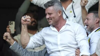 Fenerbahçe'de Olağanüstü Genel Kurul Toplantısı gerçekleştirildi. Ali Koç ve Sadettin