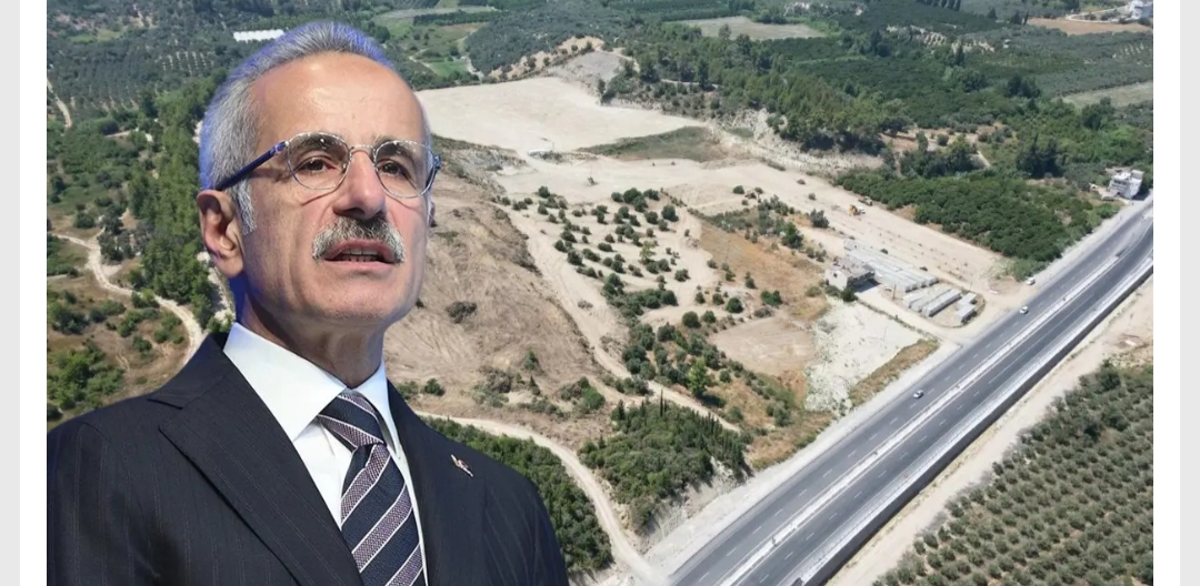 Ulaştırma ve Altyapı Bakanı Abdulkadir Uraloğlu, Antalya-Alanya Otoyolu'nun 4 saate