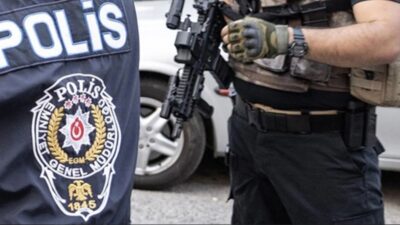 Milli İstihbarat Teşkilatı, İsrail gizli servisi Mossad'a çalışan kişilere para