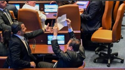 ABD Başkanı Trump, İsrail Meclisi'nde konuşması sırasında protestoya uğradı.