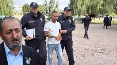 Sivas'ta otobüse ücretsiz binen şehit babasına 'dilenci' diye hakaret edip