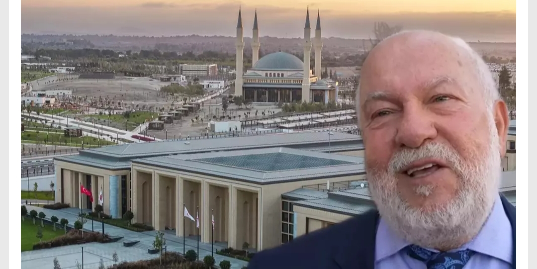KKTC’li yazar hazmedemedi… ‘Seküler yapıya uymuyor’ dedi camiden rahatsız oldu KKTC'li yazar Mete Hatay, ziyaret ettiği KKTC Cumhurbaşkanlığı Külliyesi'ne yapılan