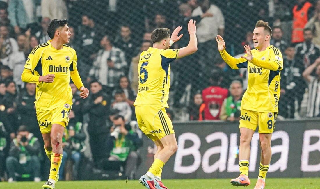 Süper Lig'in 11. haftasında Fenerbahçe, deplasmanda Beşiktaş ile karşılaştı. Sarı