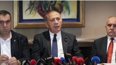 İstanbul 45. Asliye Hukuk Mahkemesince CHP İstanbul İl Yönetimine görevlendirilen