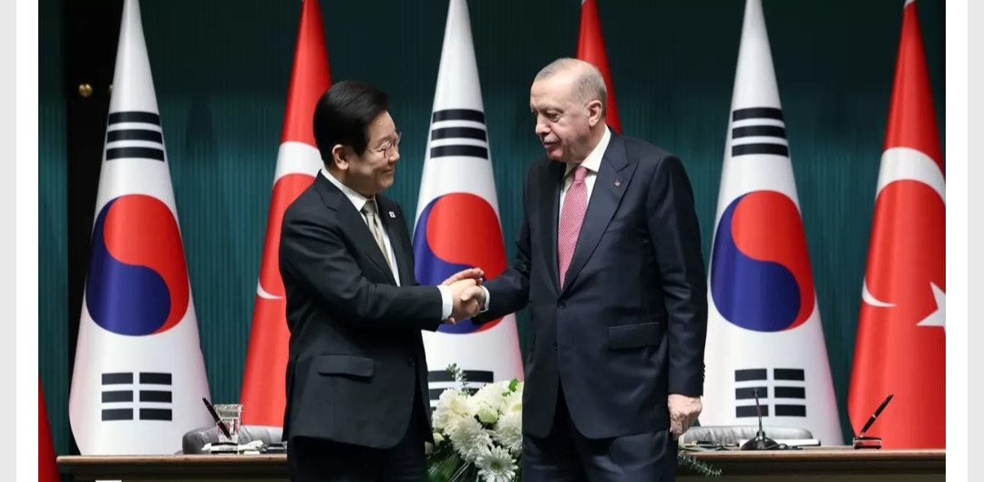 Başkan Erdoğan’dan Güney Kore mesajı: 15 milyar dolarlık ticaret hacmine yaklaştık Başkan Erdoğan, Güney Kore Cumhurbaşkanı Lee Jae-myung ile ortak basın