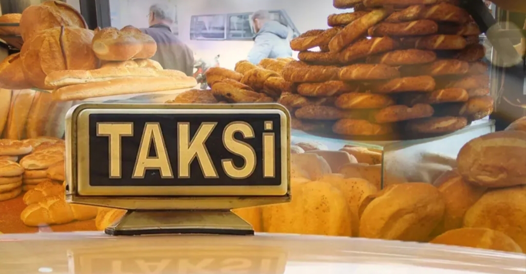 Ekmek, simit ve taksi ücretine düzenleme! Baştan aşağı değişiyor Ekmek, simit ve taksi ücretini belirlemede yeni kriterler geliyor. AK