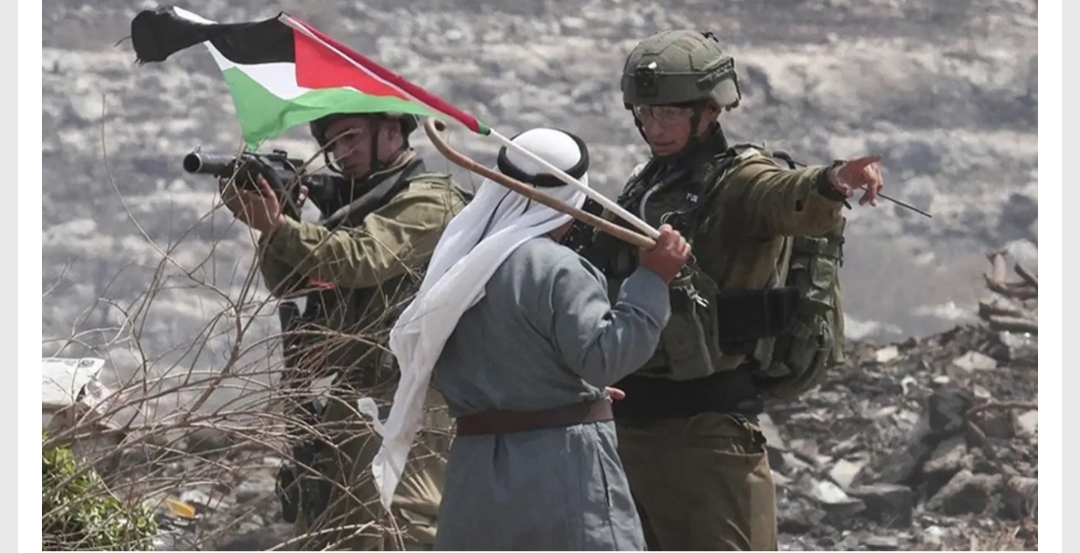 İsrail, Filistin’i haritadan silmek istiyor… Batı Şeria’dan ‘acil müdahale’ çağrısı Filistinli yetkililer, soykırımcı İsrail'in Batı Şeria'daki yeni yerleşimlerini durdurmak için