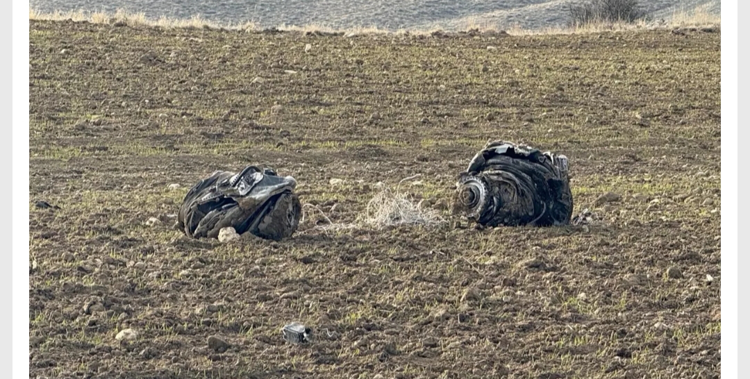 Ankara’da düşen Libya uçağı: İşte pilotla kurulan son temasta yaşananlar Ulaştırma ve Altyapı Bakanı Abdulkadir Uraloğlu, Ankara Esenboğa'dan kalkan Libya