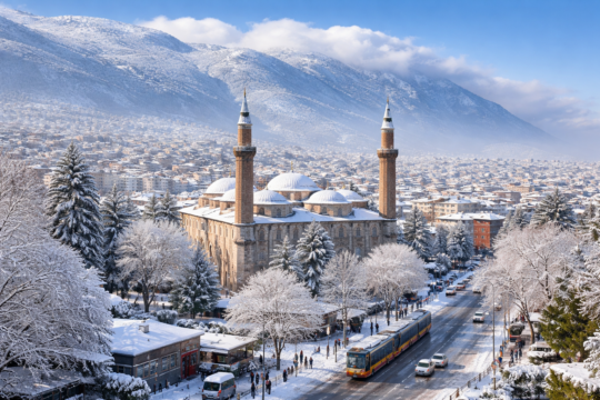 Bursa’da son günlerde etkisini artıran soğuk hava dalgası, kent genelinde