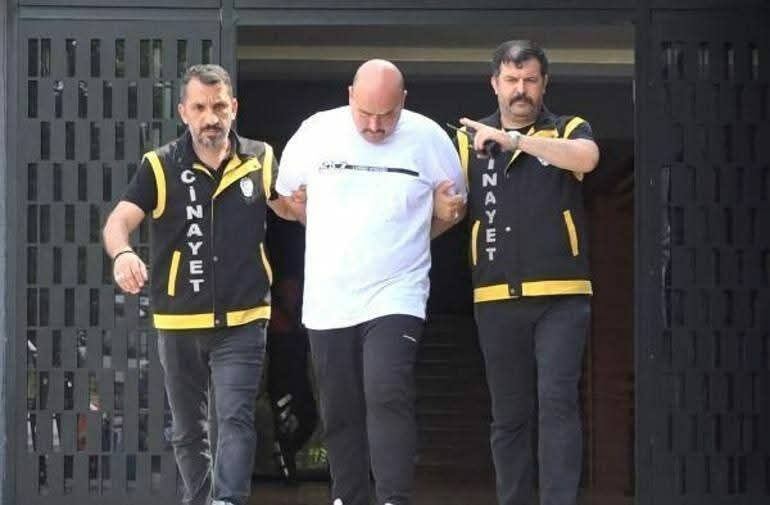 Bursa’da 2023 yılında otomobil içerisinde patronu Mustafa Ekşi’yi boğazını keserek