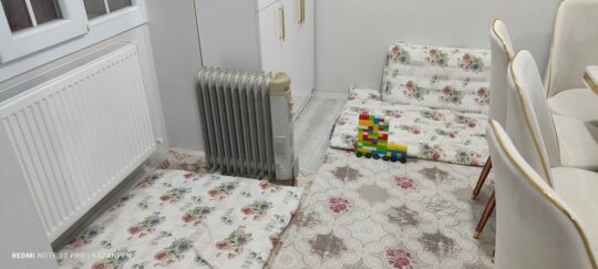 Diyarbakır’ın Çermik ilçesinde kış şartları ağırlaşırken, vatandaşlar bürokrasi ile soğuk