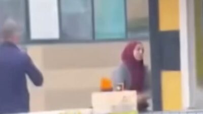 Bursa Şehir Hastanesi taksi durağında akılalmaz bir olay yaşandı. Taksi