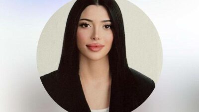 Mersin’de kontrolden çıkan bir cipin refüjde bekleyen yayalara çarpması sonucu