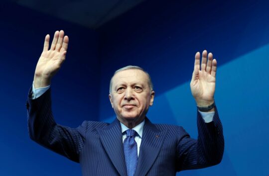 ​Cumhurbaşkanı ve AK Parti Genel Başkanı Recep Tayyip Erdoğan, muhalefetin