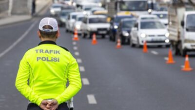 ​Rekor Cezalar Yolda: Ehliyeti Unutun, Cüzdanları Boşaltın!