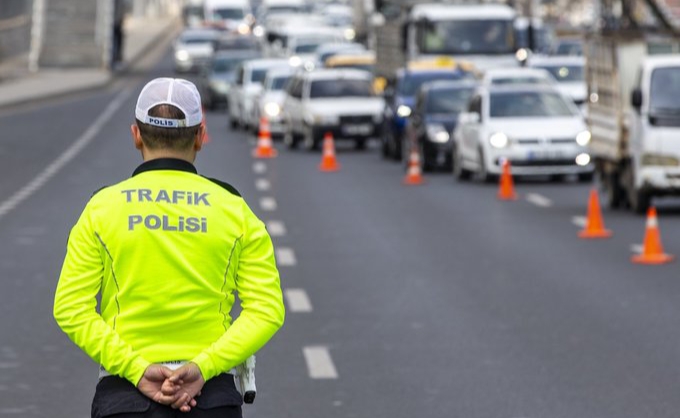​Rekor Cezalar Yolda: Ehliyeti Unutun,