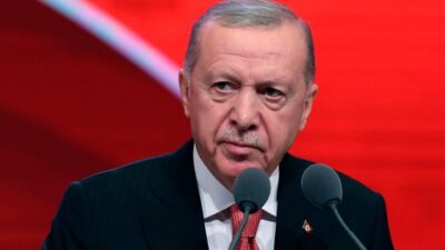Cumhurbaşkanı Erdoğan, Avrupa Birliği’nin Türkiye’ye yönelik ideolojik bariyerlerini eleştirerek, "Avrupa'nın