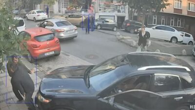 Kağıthane’de seyir halindeki otomobilinden düşen sürücü, boşta kalan kendi aracının