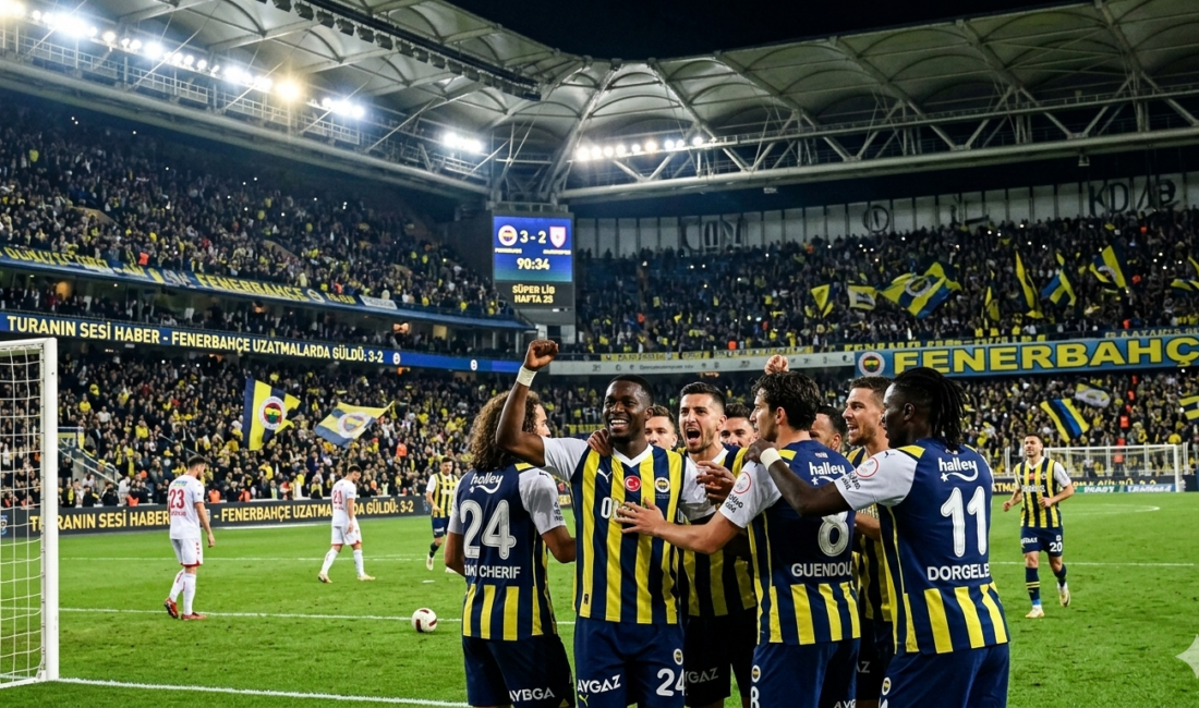 Kadıköy’de nefesleri kesen düello! İki kez geriye düşen sarı-lacivertliler, pes