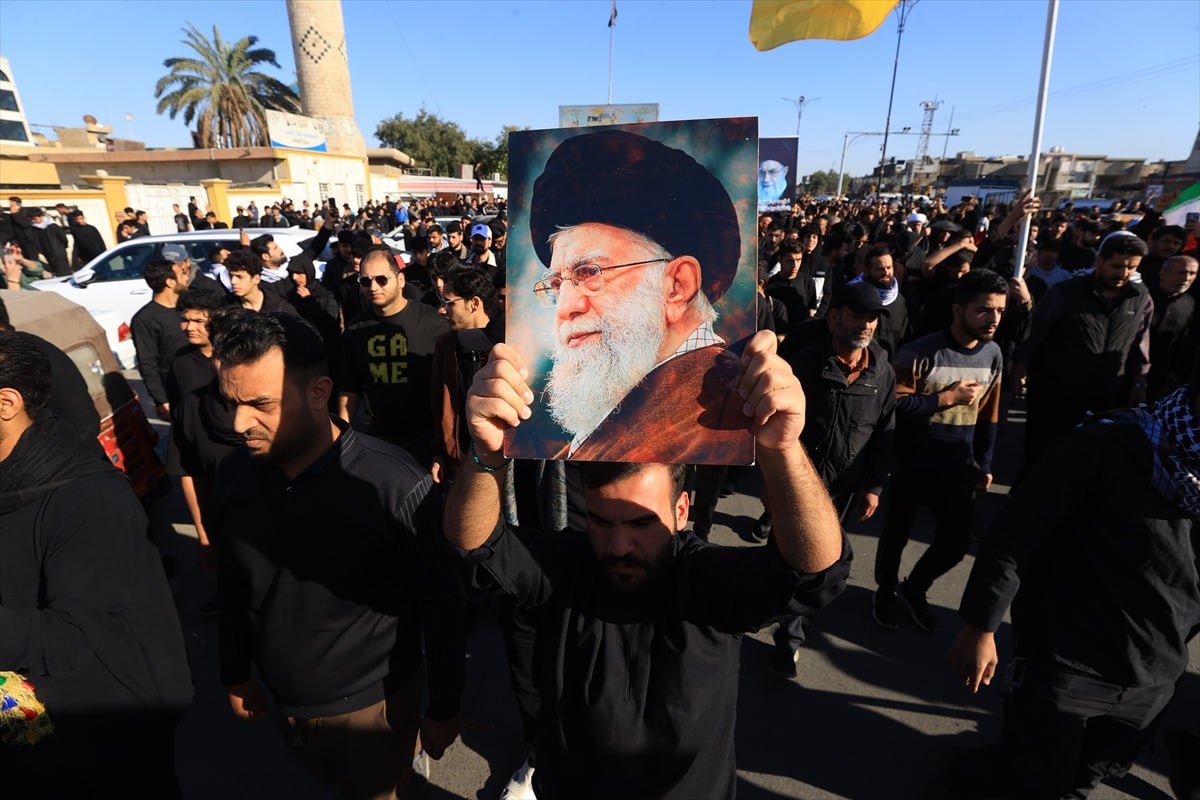 Tahran'da düzenlenen hava operasyonunda dini lider Ali Hamaney ve üst