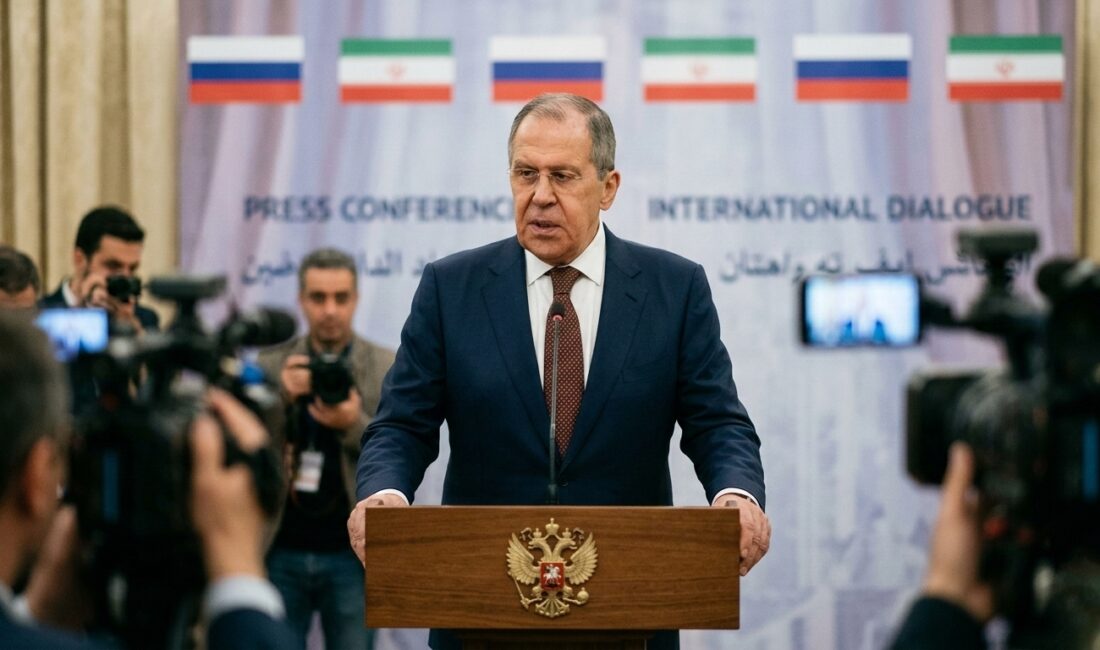 "Rusya Dışişleri Bakanı Sergey Lavrov, Arap dünyasının 'İran’ı durdurun' çağrısını