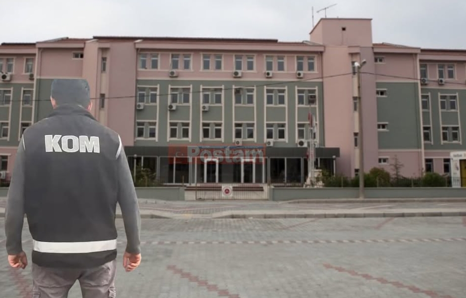 Balıkesir KOM ekiplerinin rüşvet ve sahtecilik operasyonunda Gönenli ünlü emlakçılar