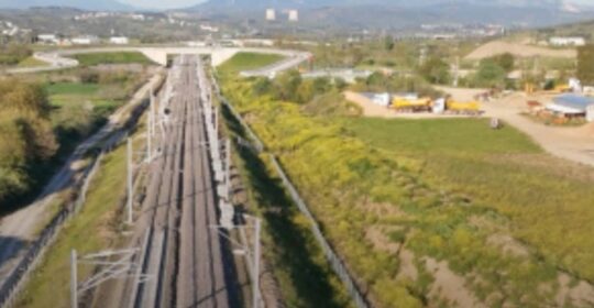 Bursa-Ankara arasını 2 saat 15 dakikaya düşürecek dev projede raylar