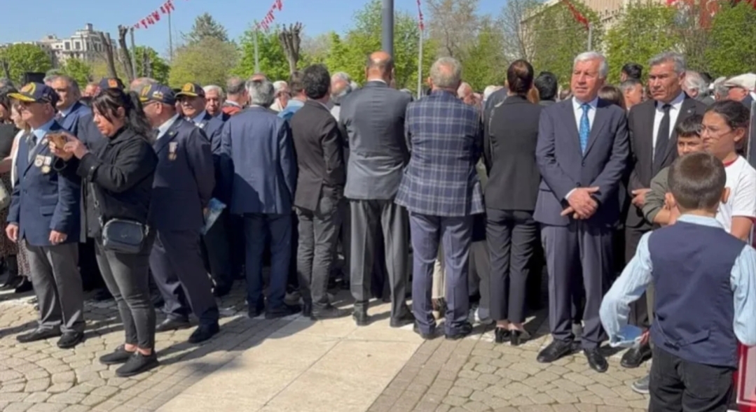 23 Nisan Ulusal Egemenlik ve Çocuk Bayramı kutlamalarında, CHP il