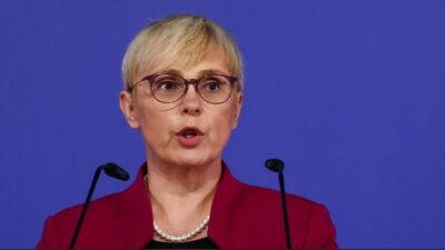 Slovenya Cumhurbaşkanı Natasa Pirc Musar, 22 Mart'ta yapılan genel seçimin