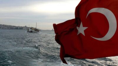 İran devlet televizyonu, İran ile İngiltere, Fransa ve Almanya arasındaki