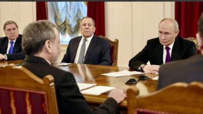 Rusya Devlet Başkanı Vladimir Putin, İran Dışişleri Bakanı Abbas Erakçi