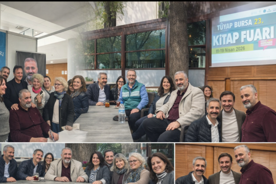 Bursa Kitap Fuarı’nda ünlü yazarlarla buluşan TuranınSesi yazarı İbrahim Çelik,