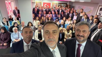 MHP İl Başkanı Volkan Yılmaz, Esenyurt’ta mehteran eşliğinde karşılandı. Yağışlı