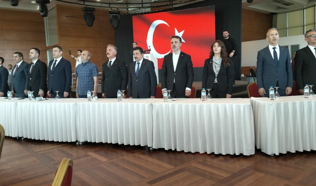 MHP Bursa Bayramlaşma Programı'nda konuşan İsmet Büyükataman, "Terörsüz Türkiye" vizyonunu