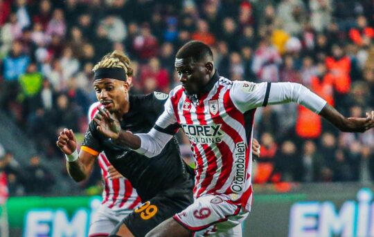 Süper Lig'in 32. haftasında Galatasaray, deplasmanda Samsunspor ile karşı karşıya