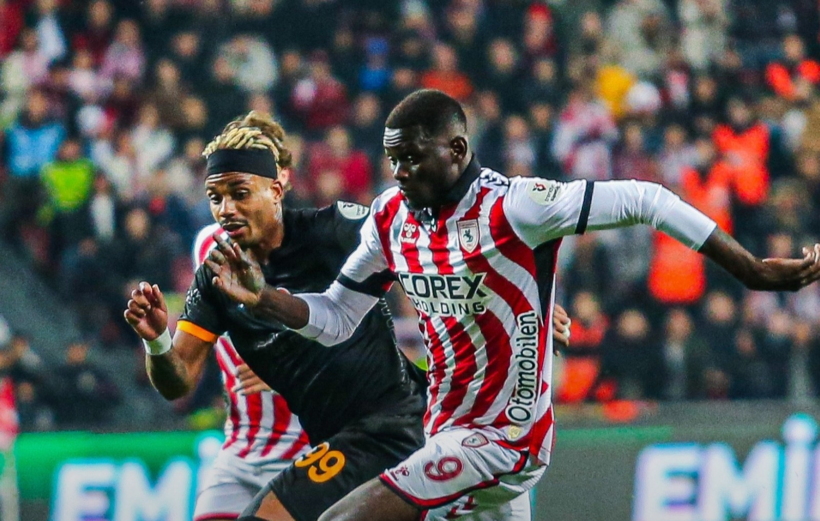 Süper Lig'in 32. haftasında Galatasaray, deplasmanda Samsunspor ile karşı karşıya